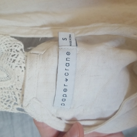 White Lacey Paper Crane Tank - Picture 4 of 4